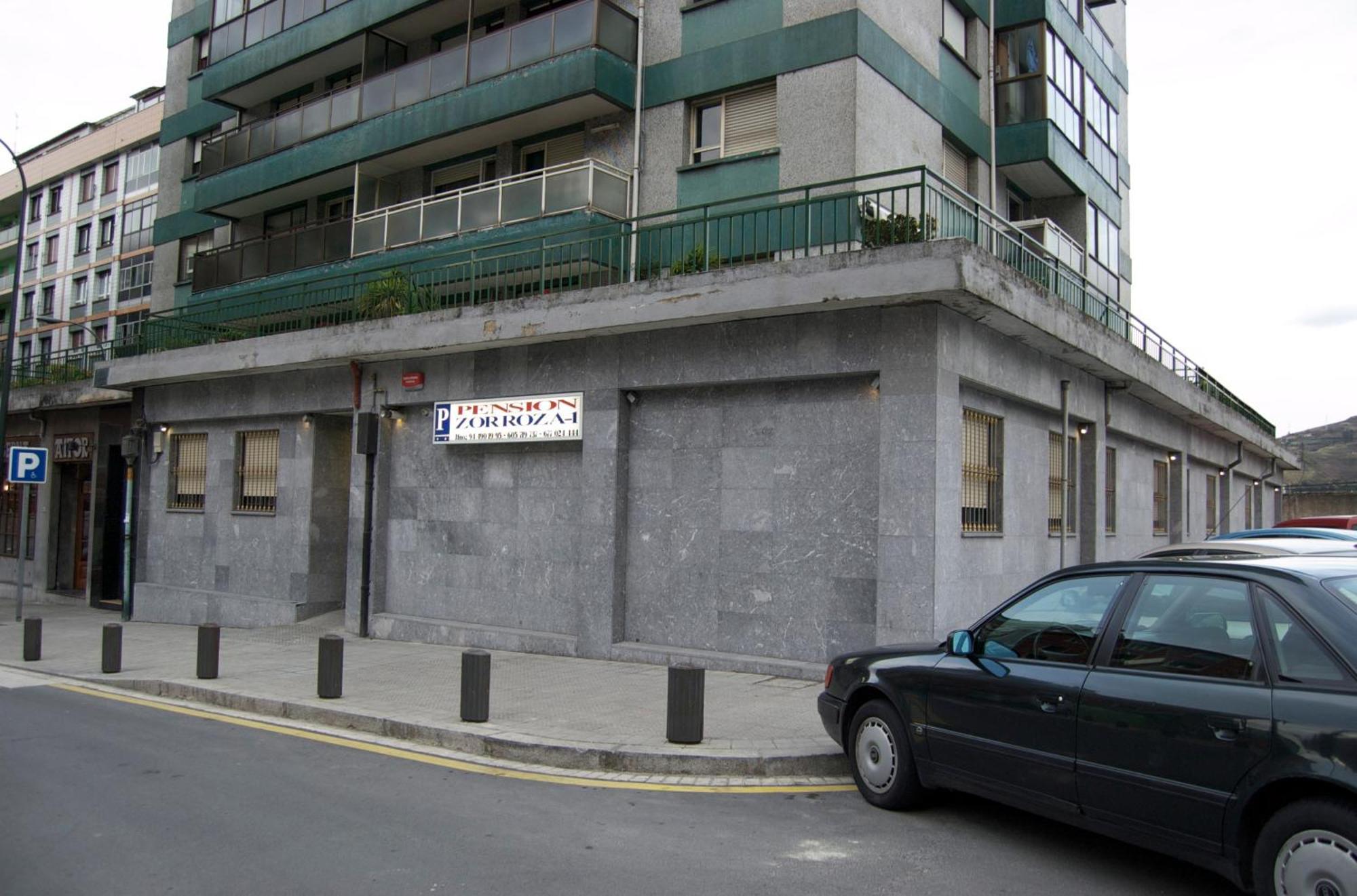 Pension Zorroza 1 Bilbao Buitenkant foto